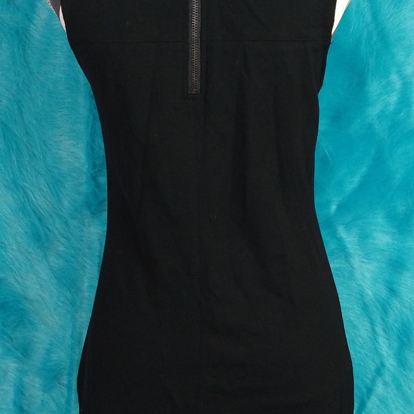 Mod style black and white block dress - Picture 4 of 4